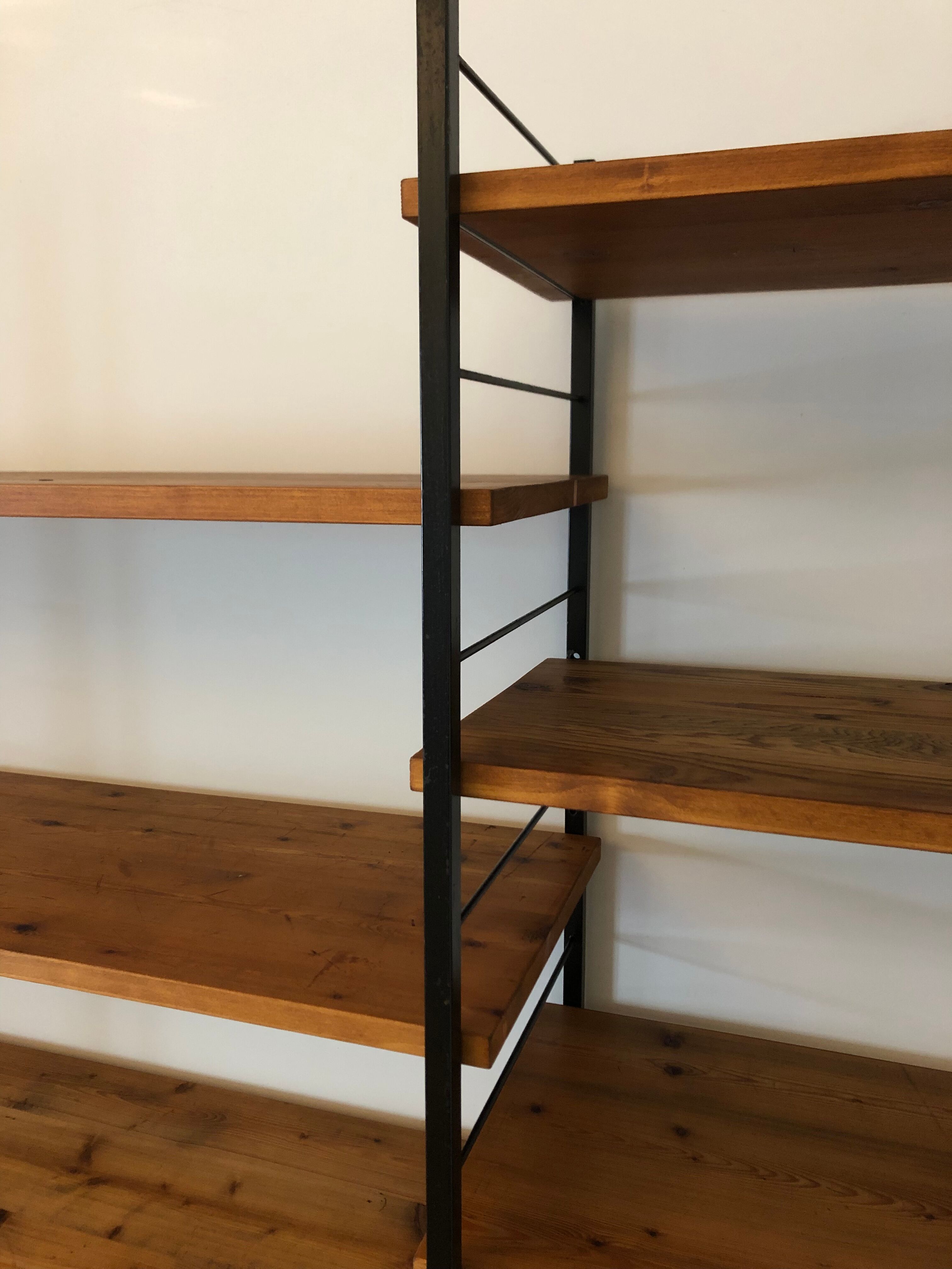 Shelf