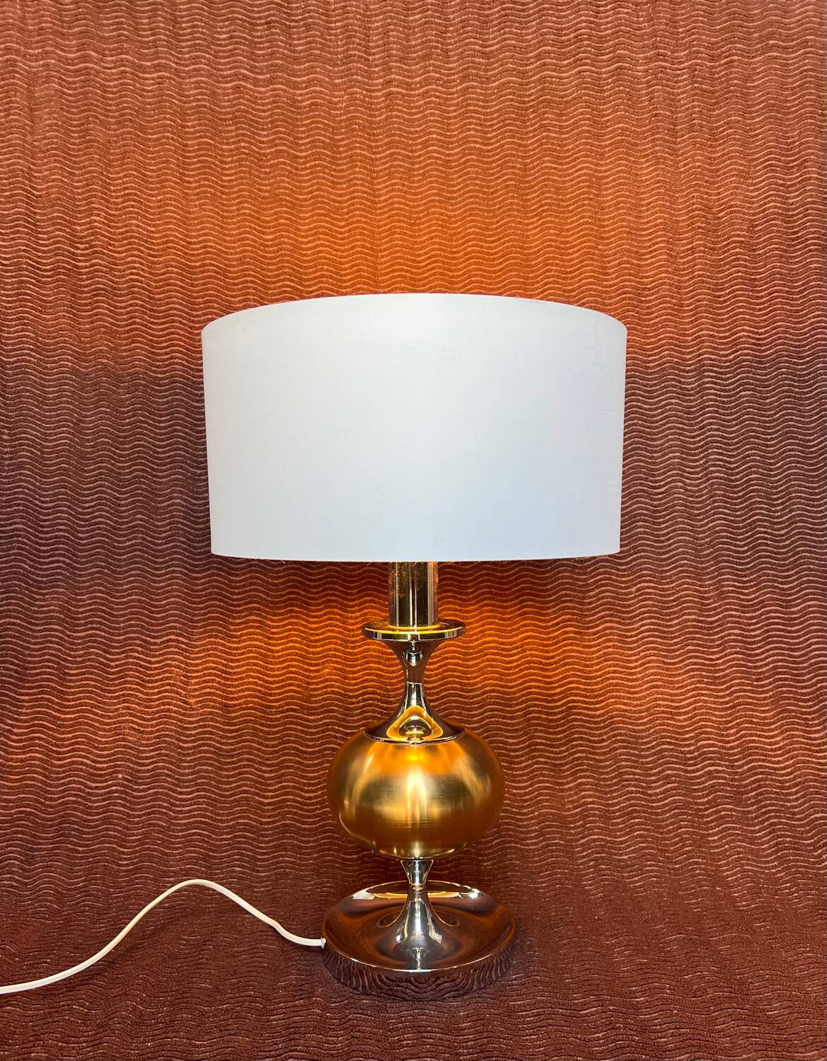 VINTAGE 1970 LARGE FORMAT LAMP CHROME BASE 1 BRUSHED ALUMINIUM BALL DO