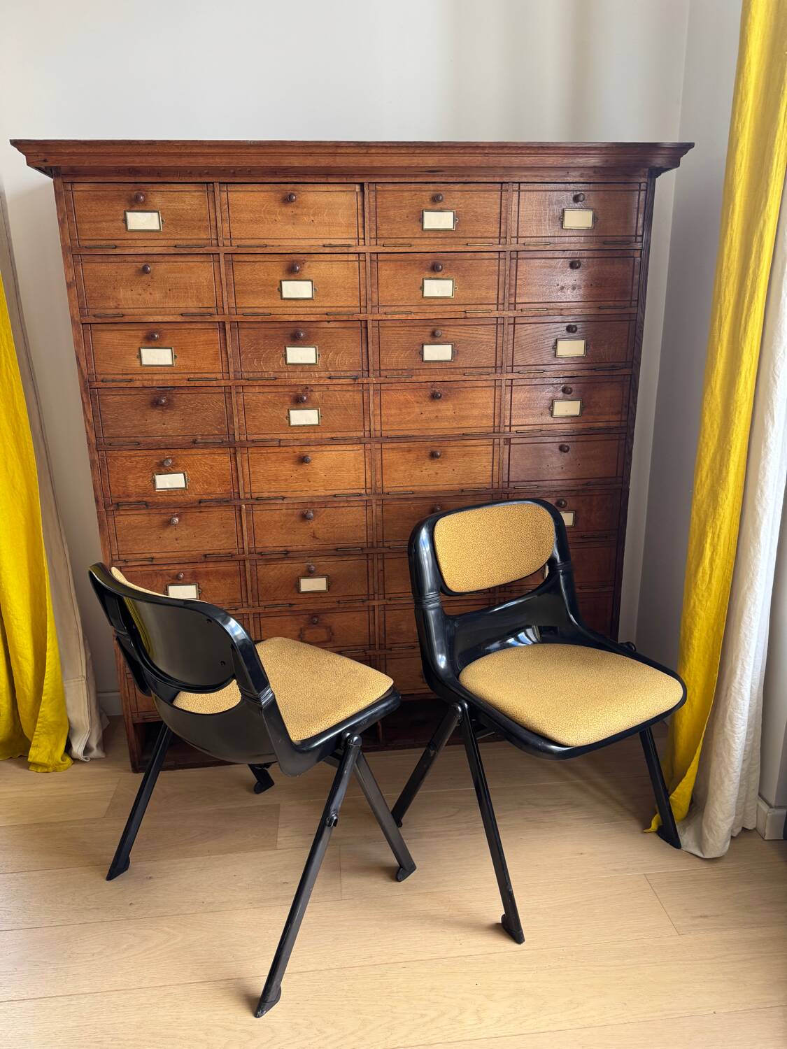 Black back chairs by G. Piretti & E. Ambas, Italy, 1980s