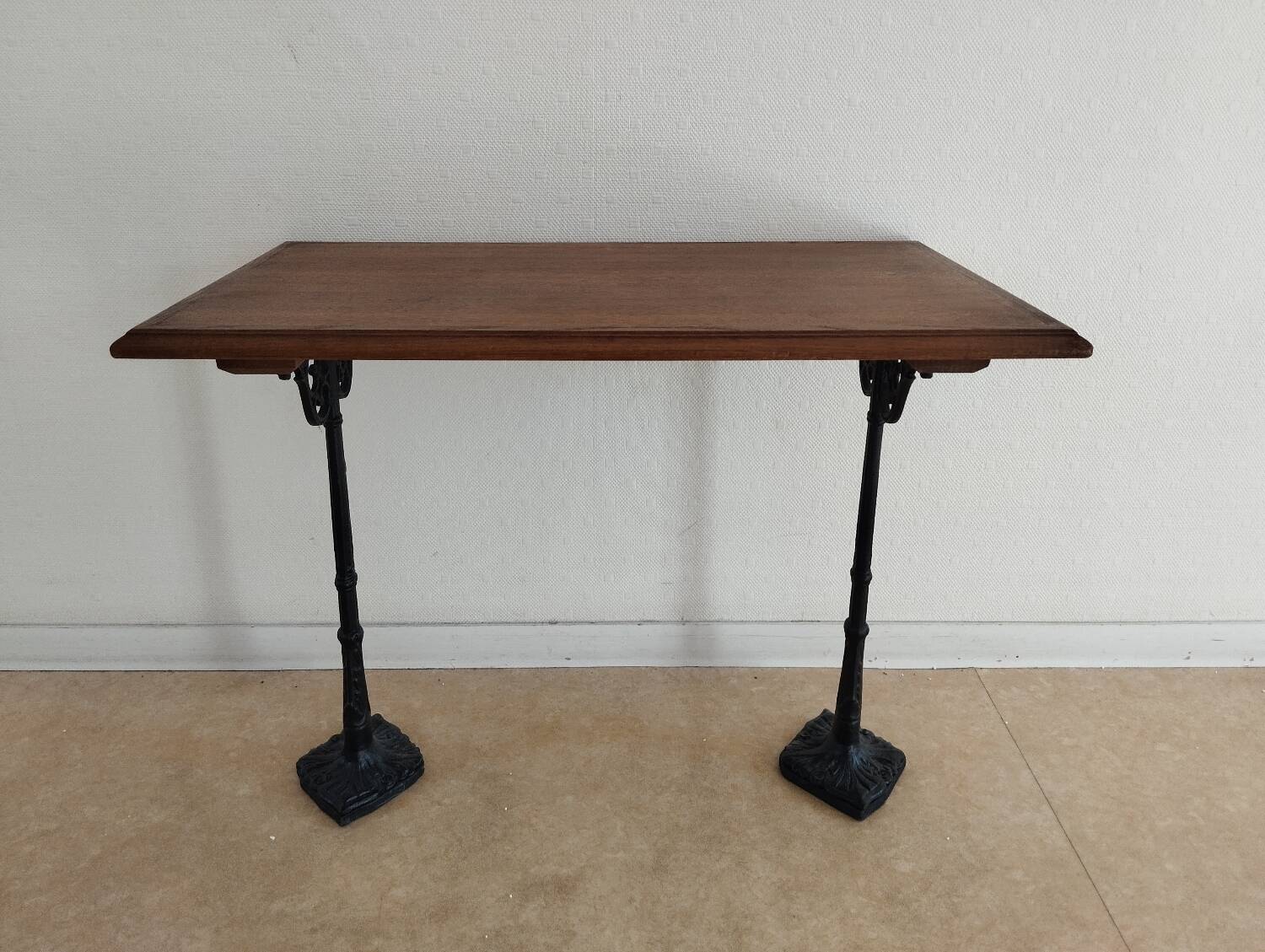 Ancienne table de bistrot début XXème