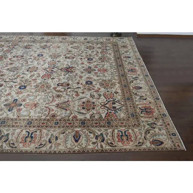 1960s Persian Handmade Wool Cotton Beige Oversized Area Rug 269x385