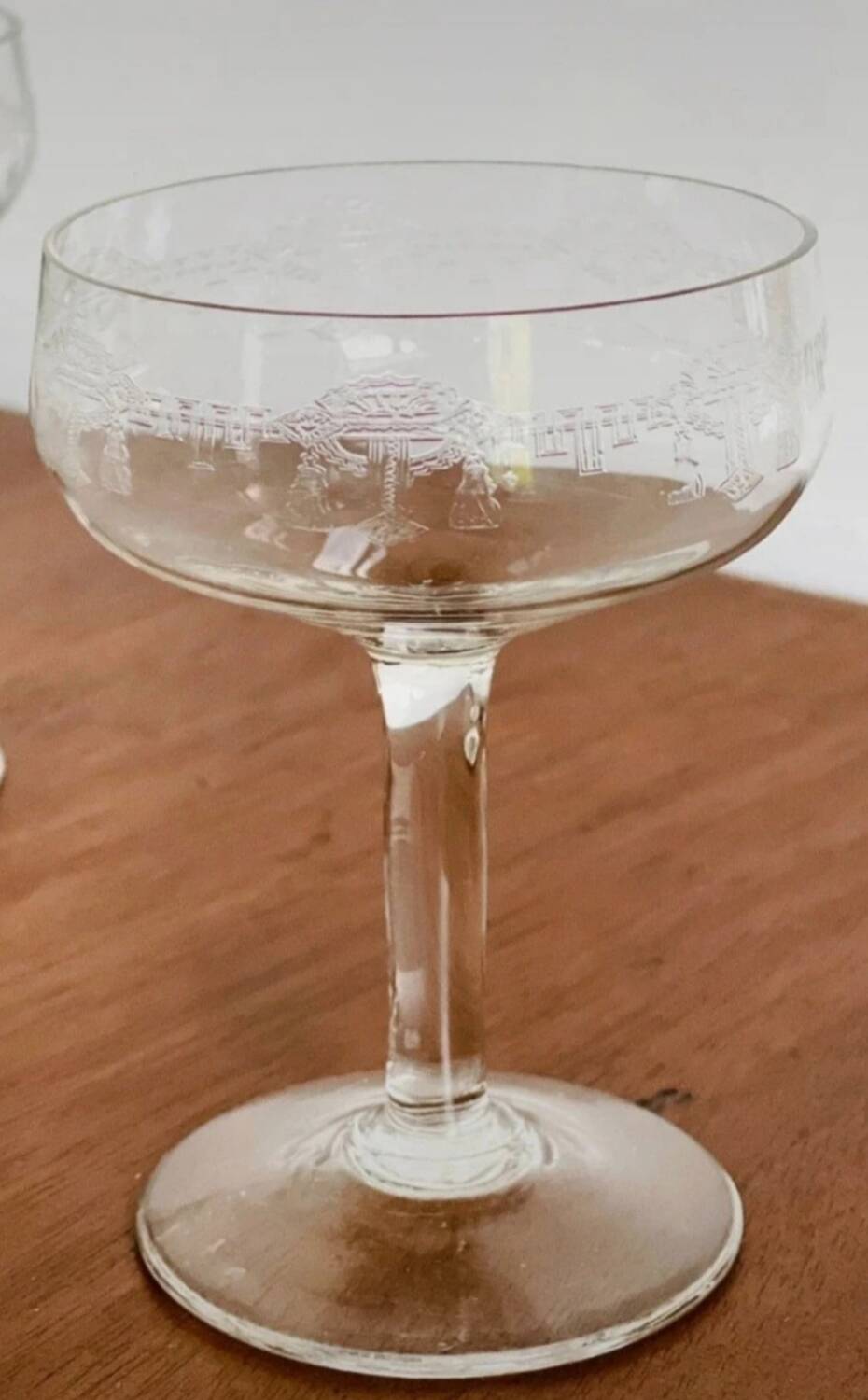5 guilloche champagne glasses from the 1920s