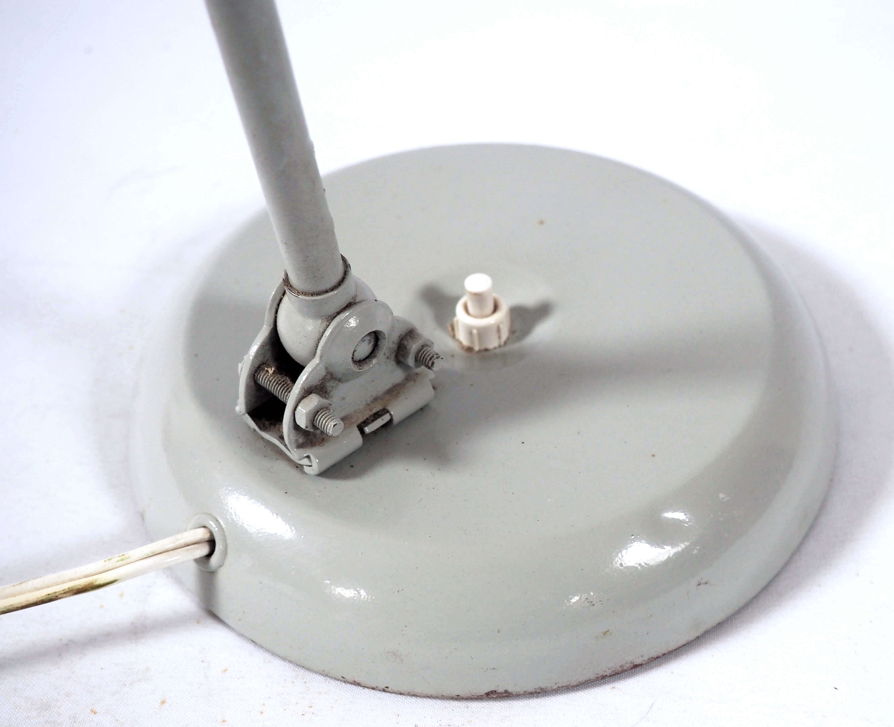 Articulated lamp 30s