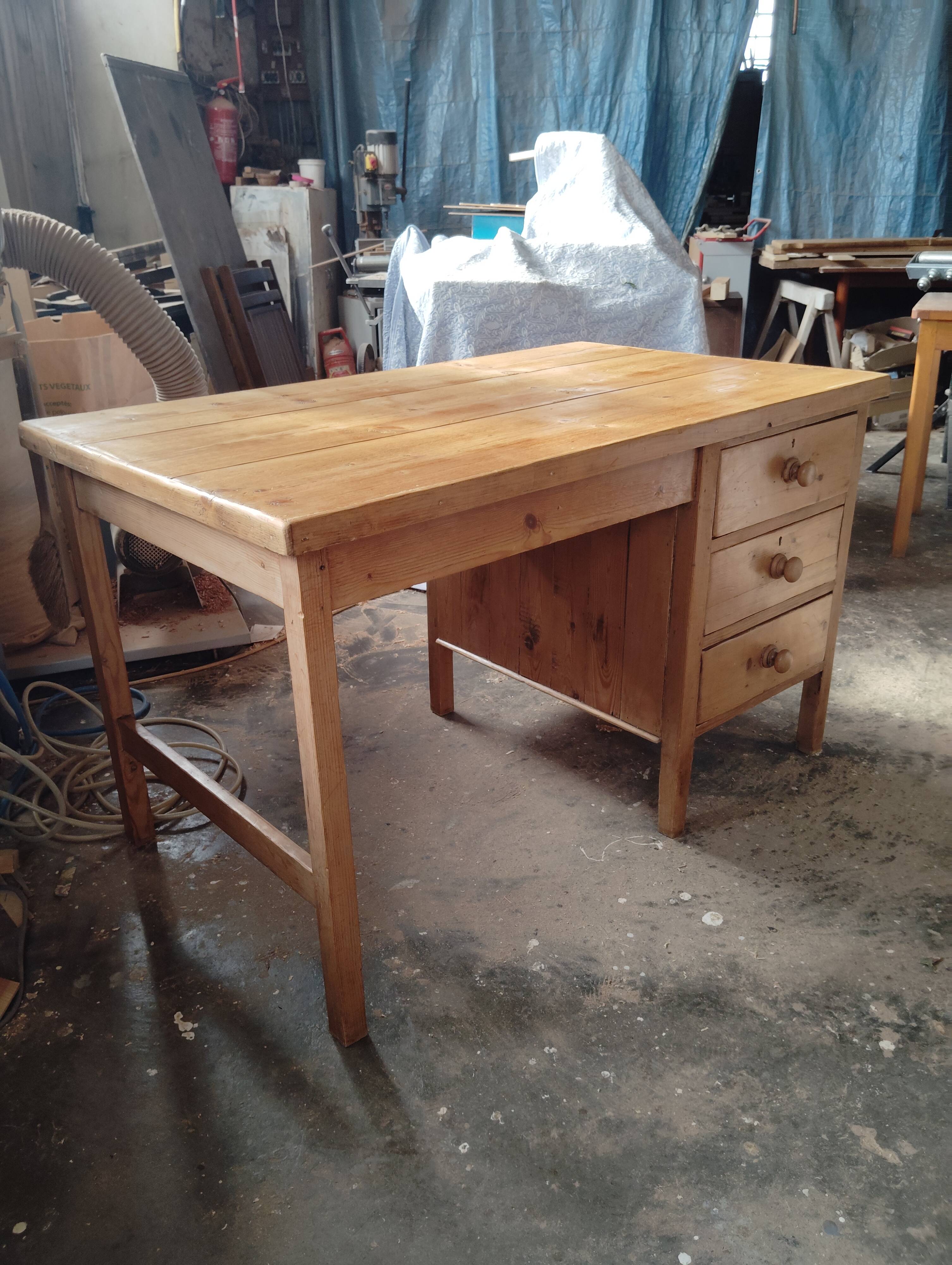 English desk in old pine