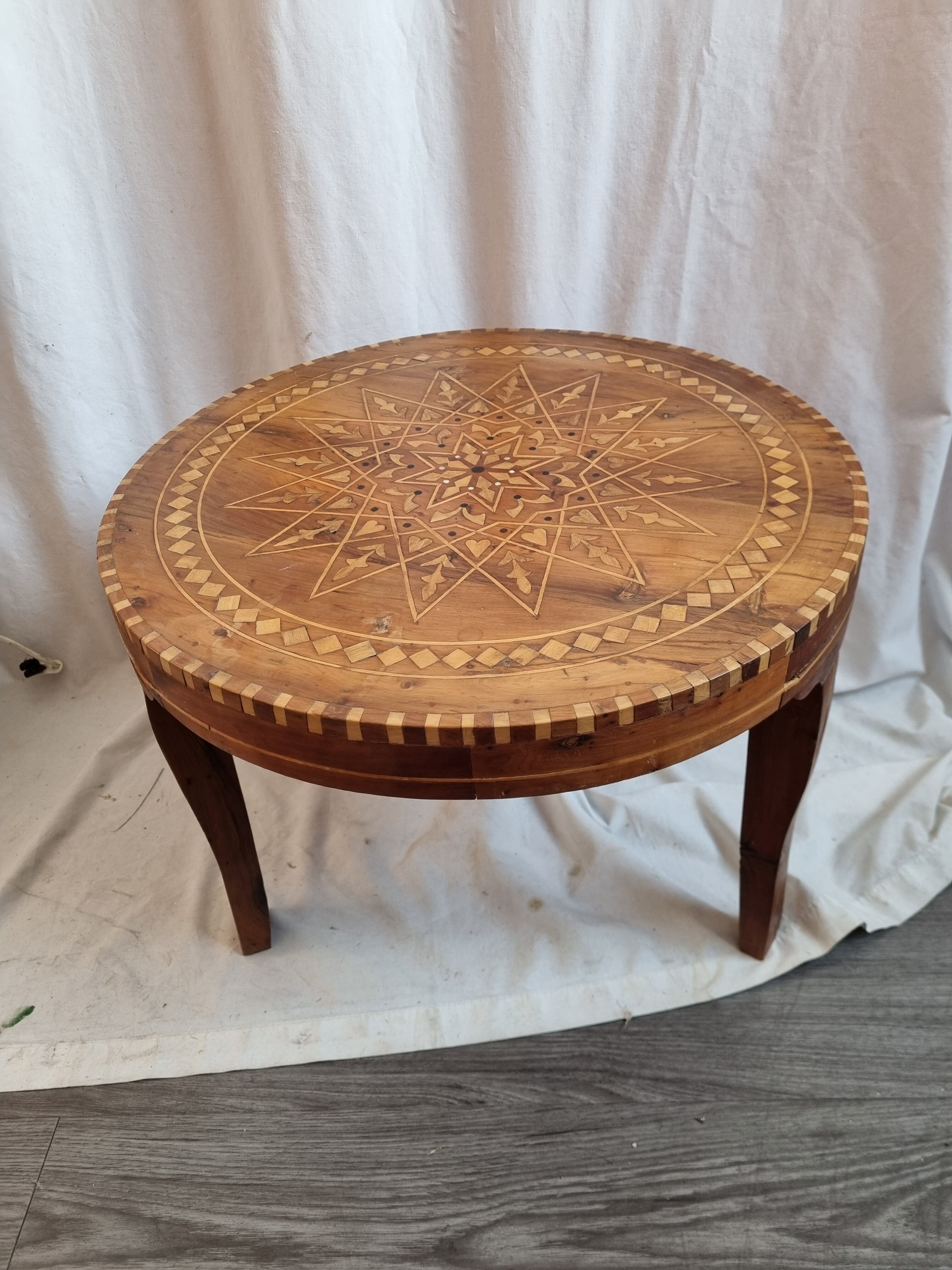 Marquetry table Morocco, 1960