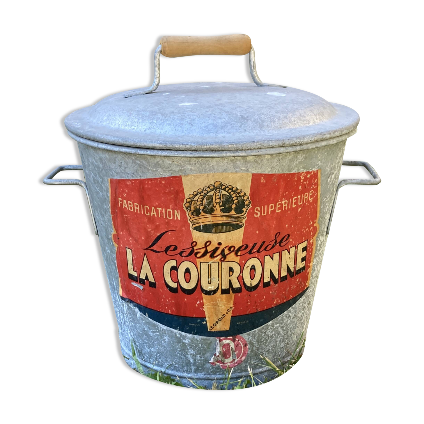 Large zinc jar laundry machine