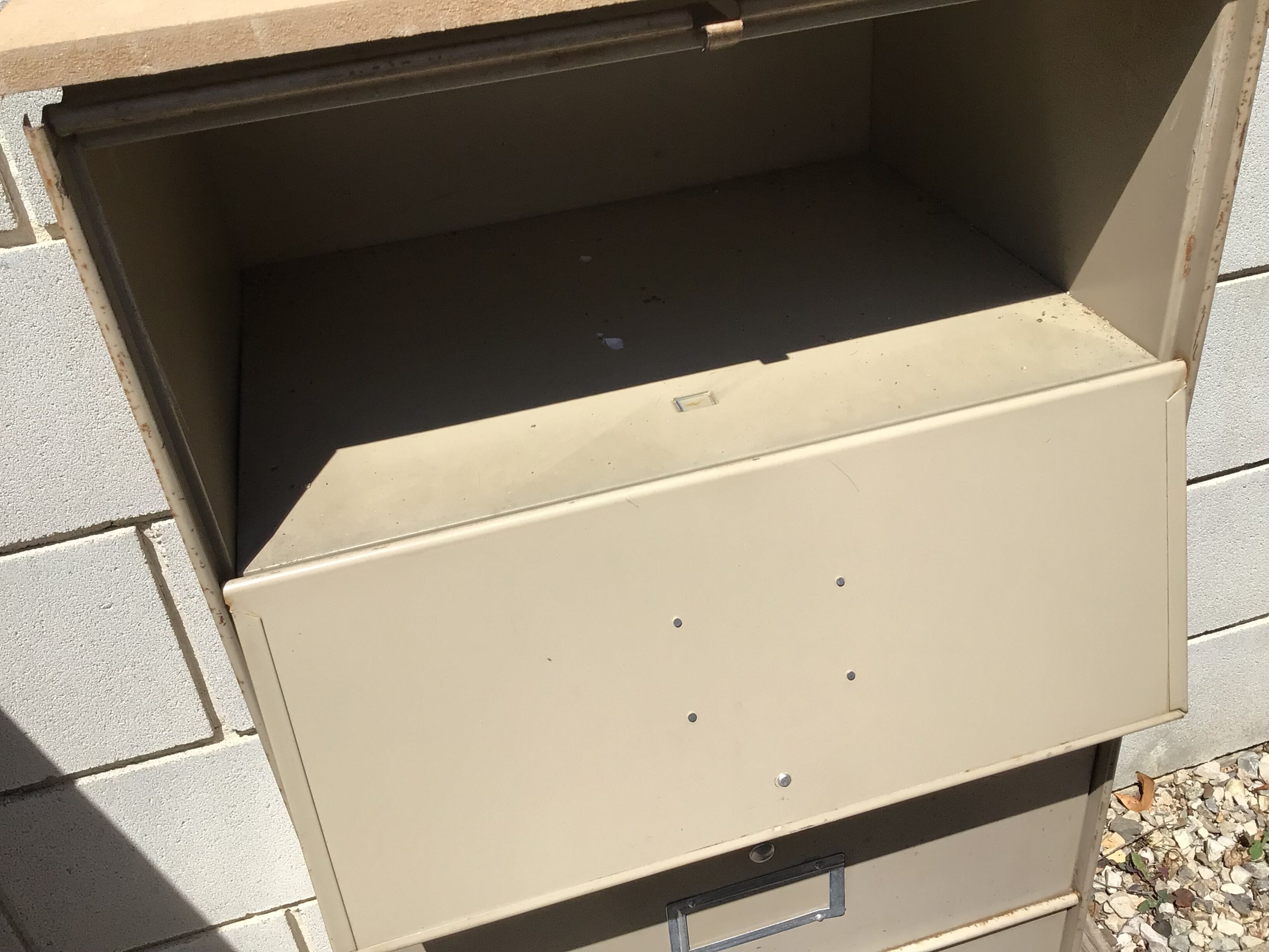 Valve cabinet Ronéo beige 5casiers