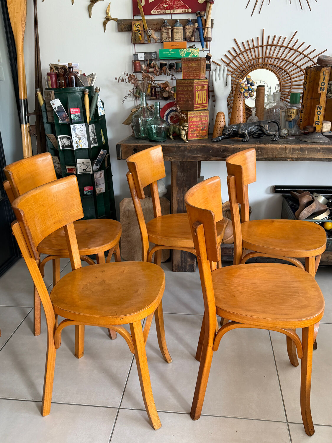 Suite de 5 chaises bistrot Baumann vintage