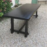 Vintage Brutalist table in solid elm from the 1960s-1970s