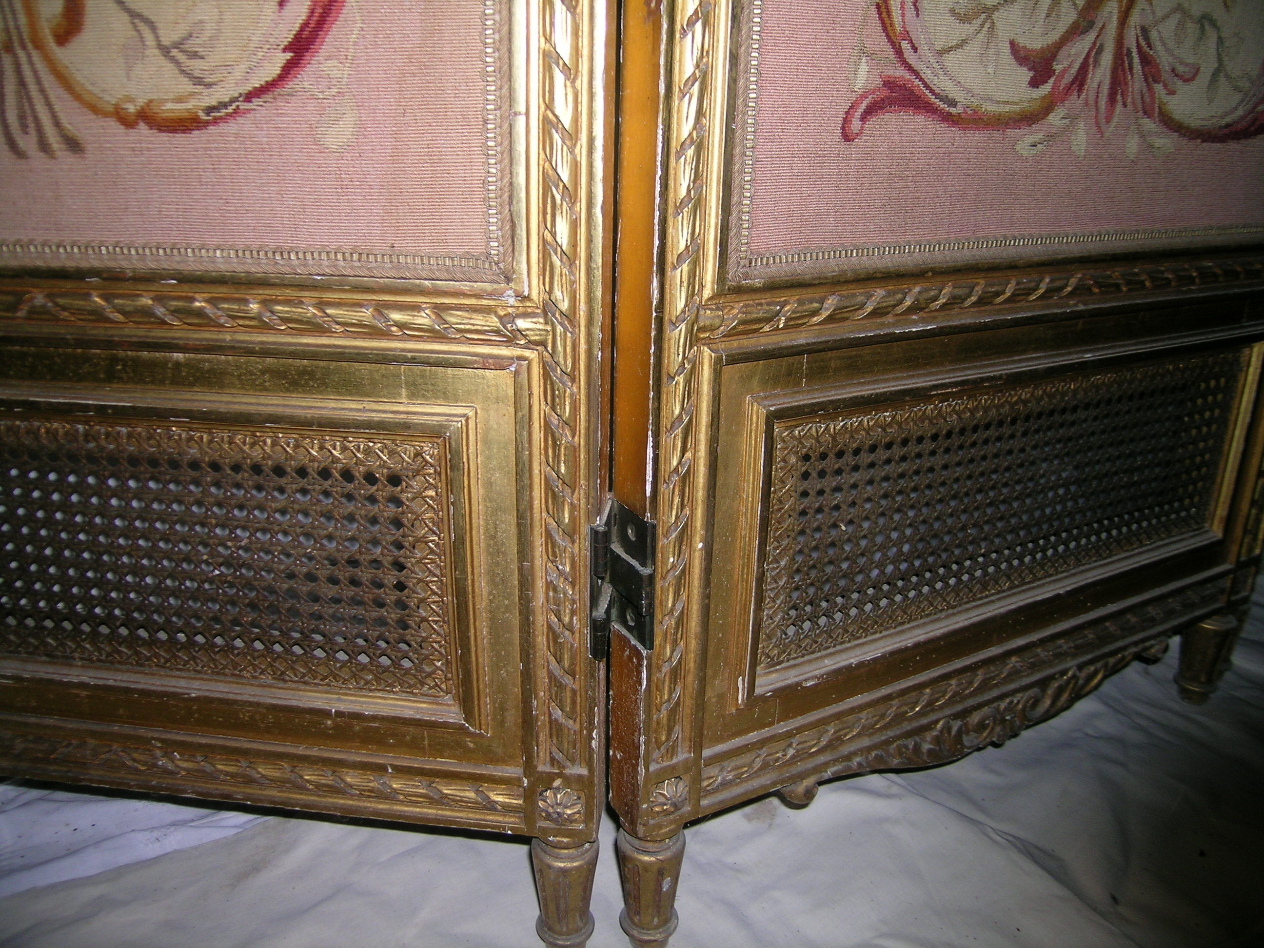 Screen Louis XVI