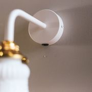 Set of 2 wall sconces in tulip glass painted white