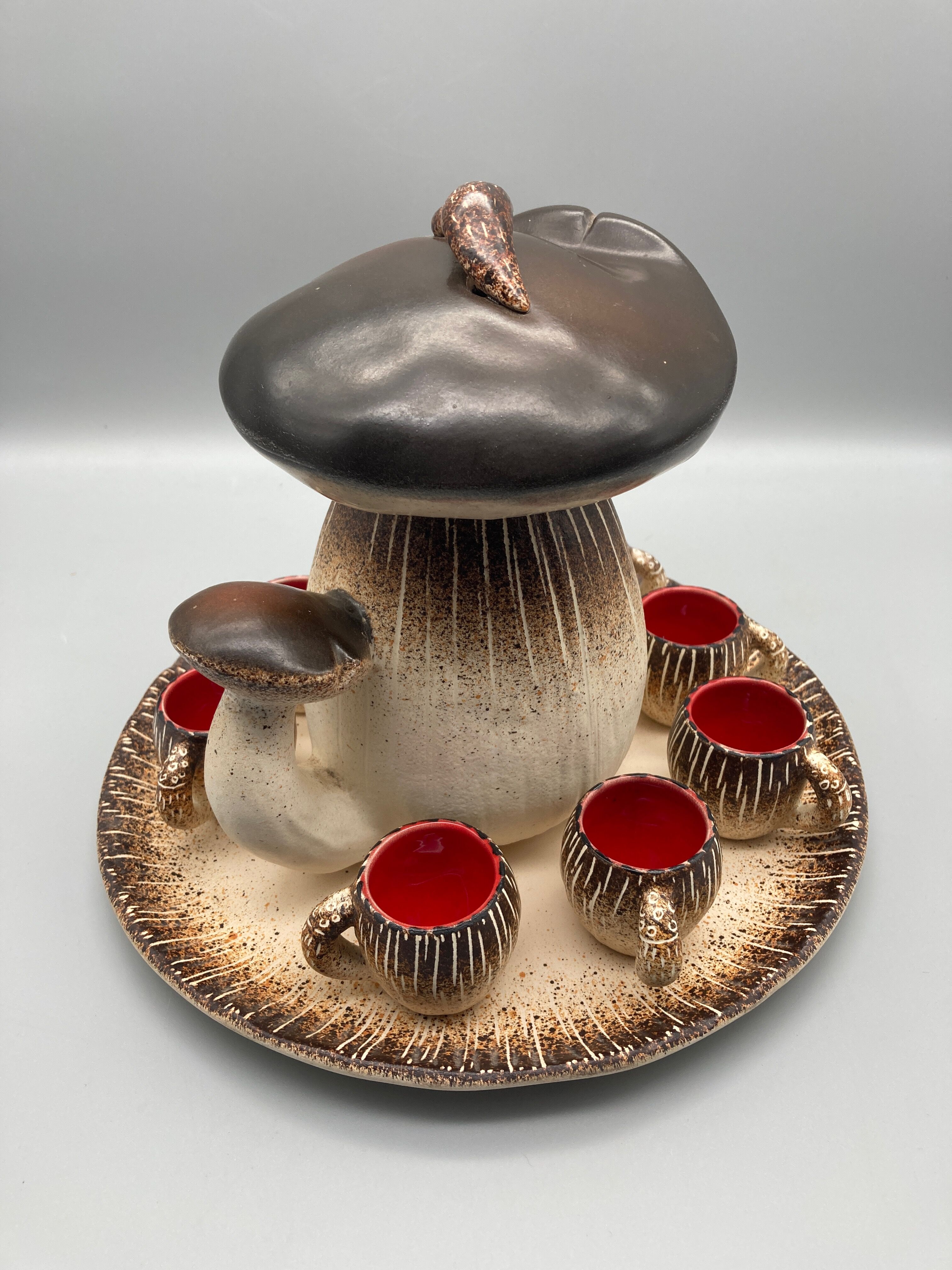 Mushroom liquor service bruno dose