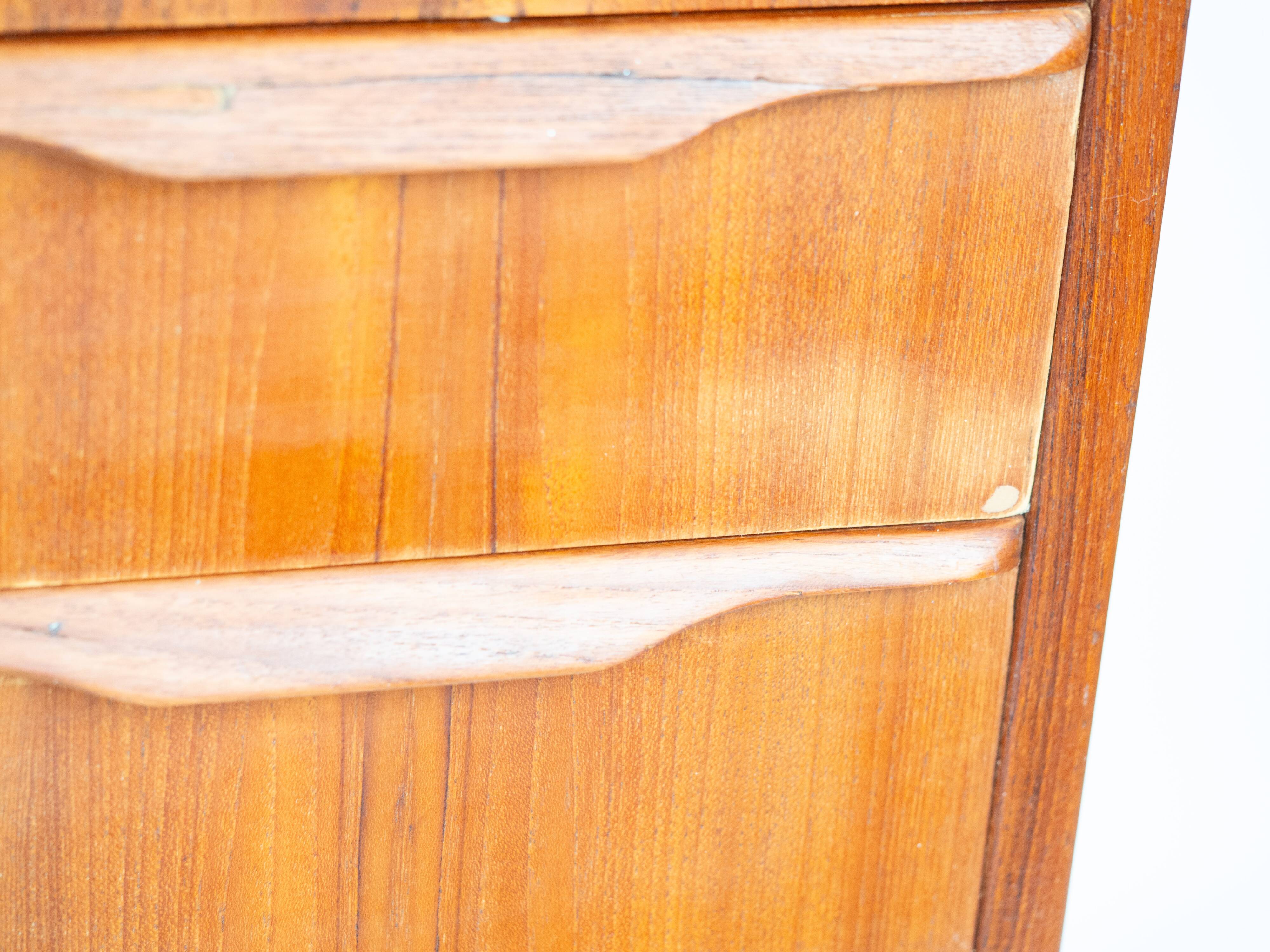 Table de chevet danoise en teck, années 1960