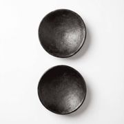 Two smoked terracotta bowls—for mezze, spices, or Kanah sauces.