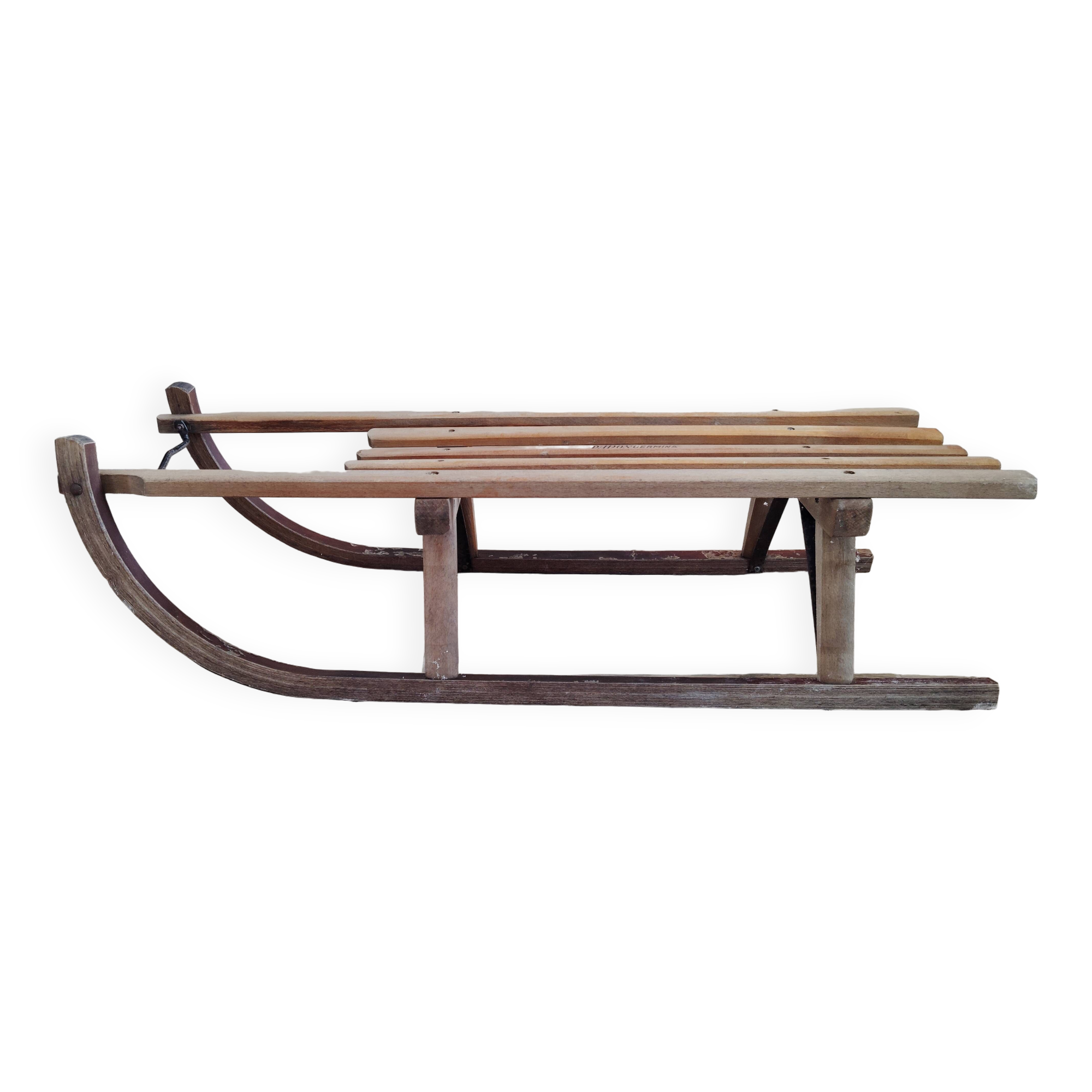 Germina dado wooden sled