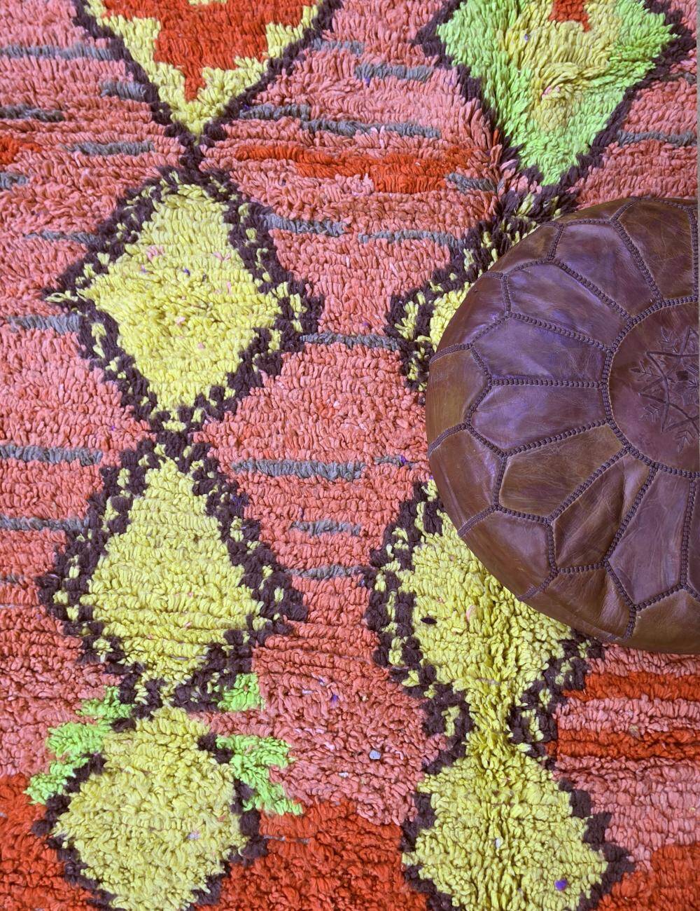 Abstract Berber Rug - 272 x 204 cm