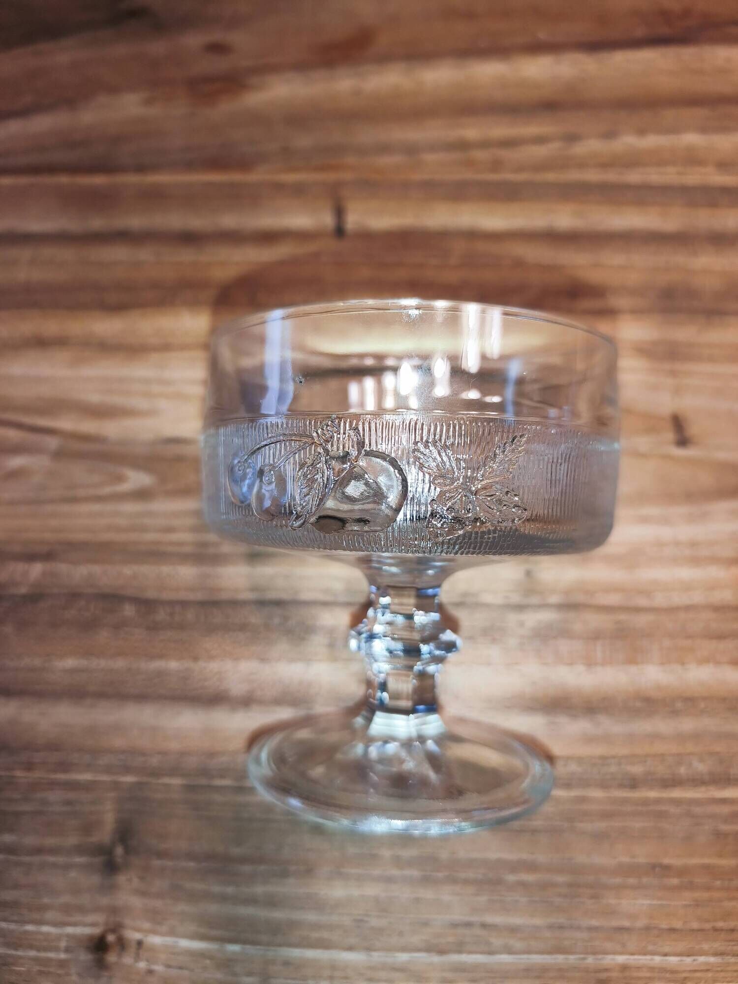 Set of 3 vintage glass dessert bowls - Iconic retro model from Italy