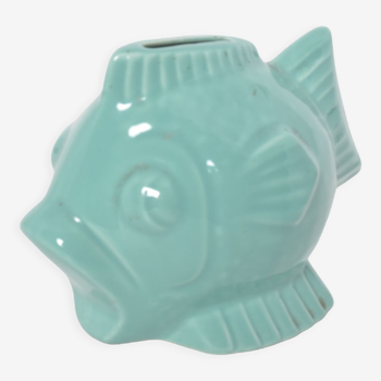 Piggy bank to break fish