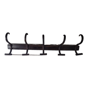 Porte manteau en bois courbé 5