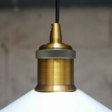 Vintage enamelled suspension
