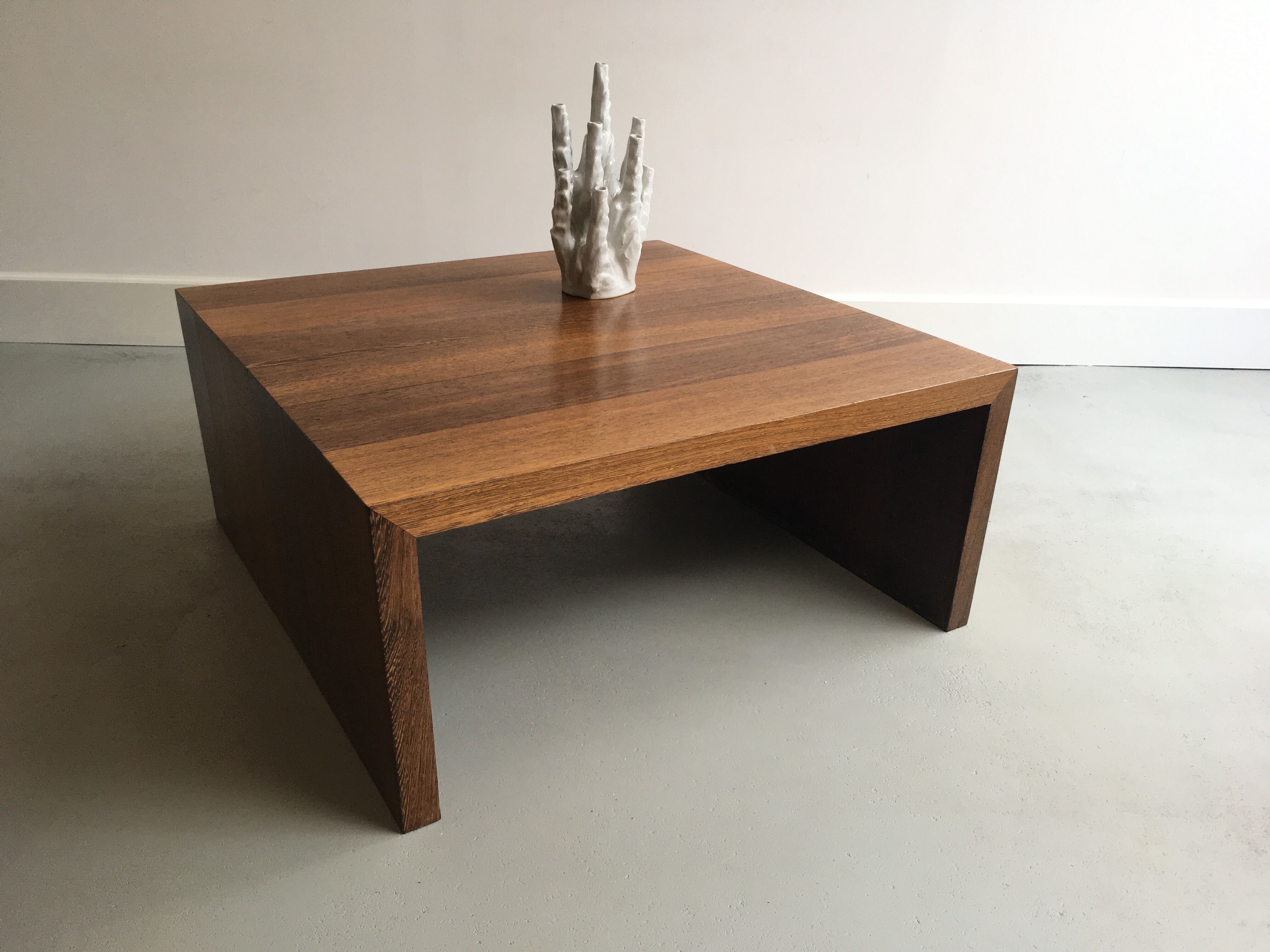 Wenge massif coffee table design den Wim Boon