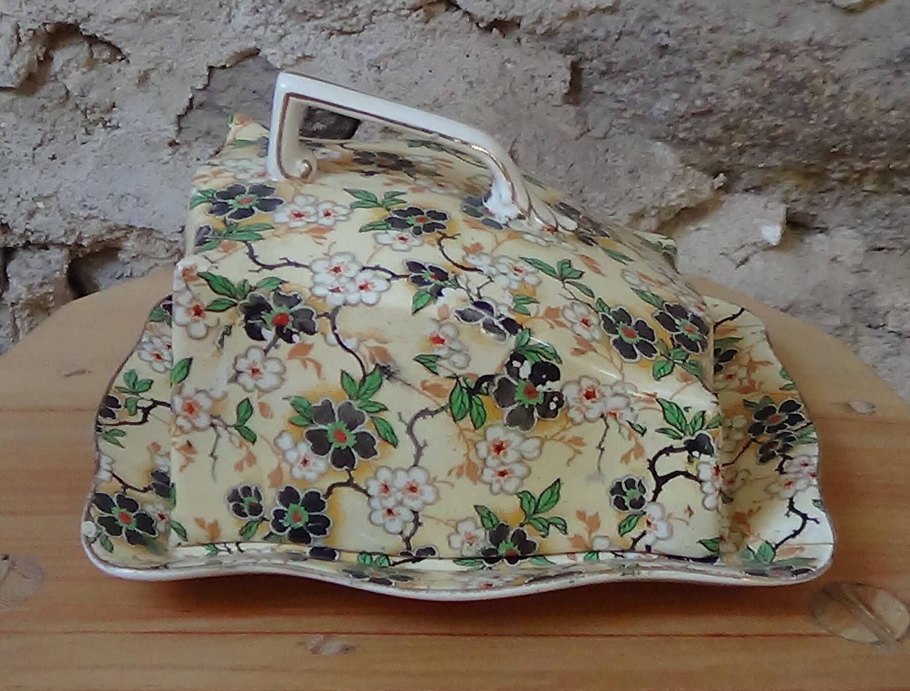 English Cheese Plate.