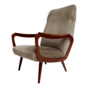 Fauteuil organique attribué