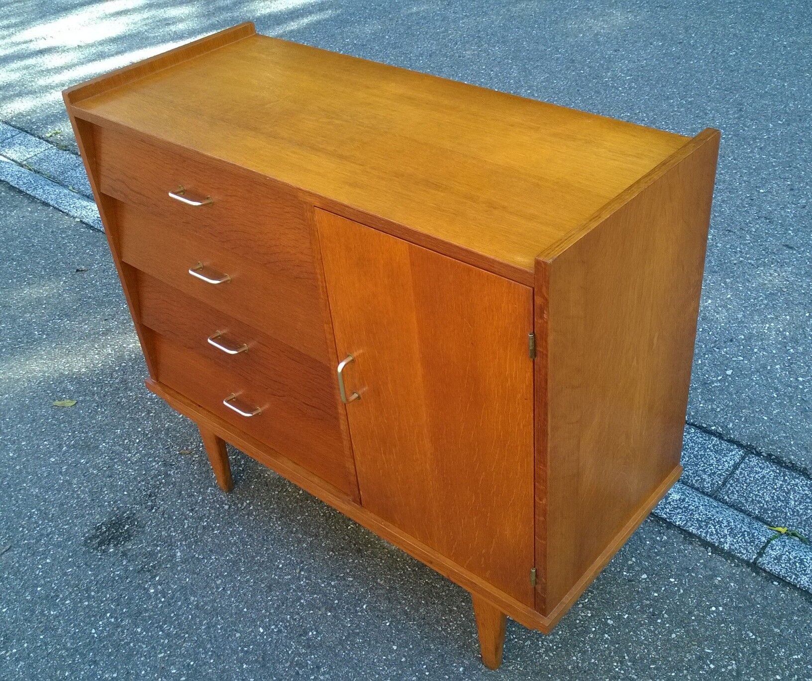 Vintage golden oak dresser