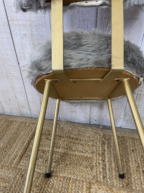 Chaise moumoute Pelfran