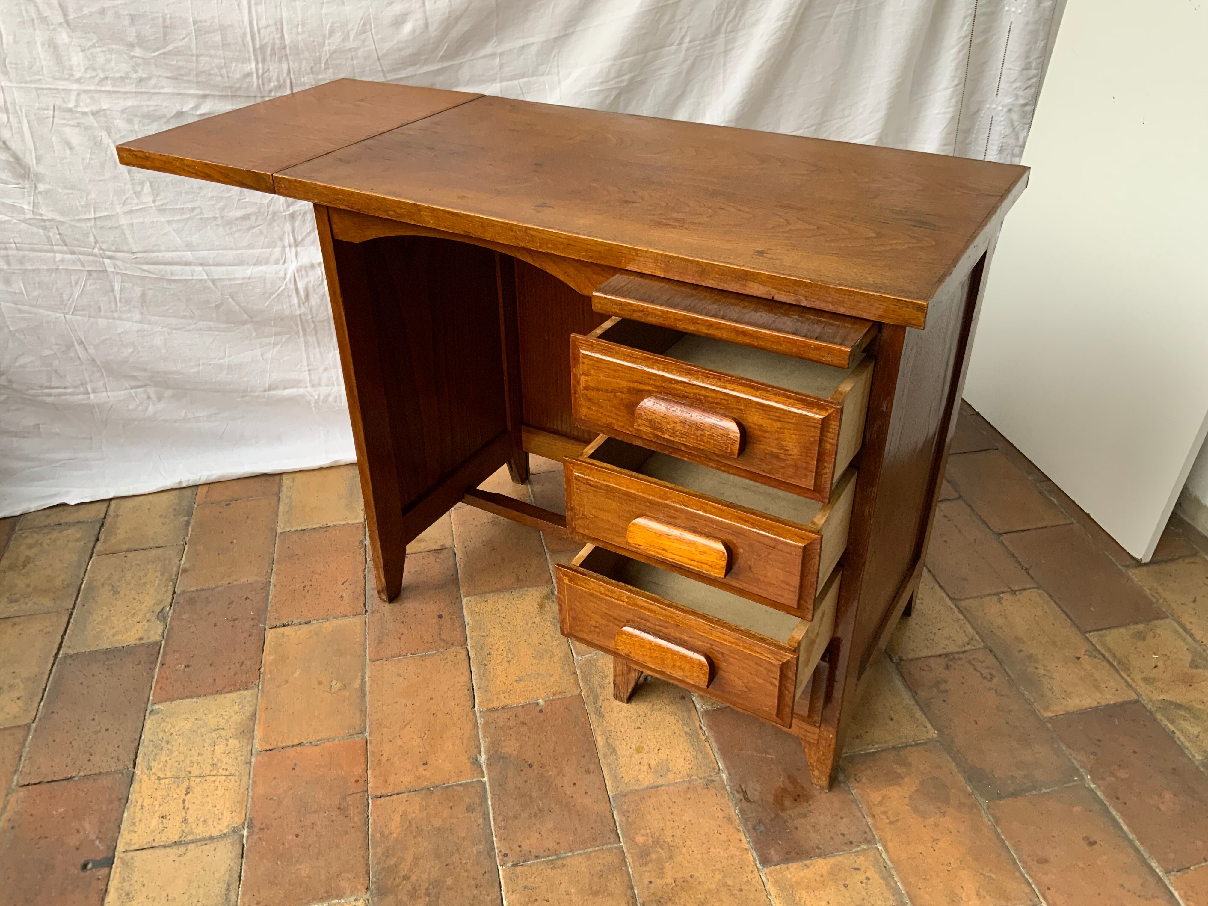 Vintage U.S. Child Office