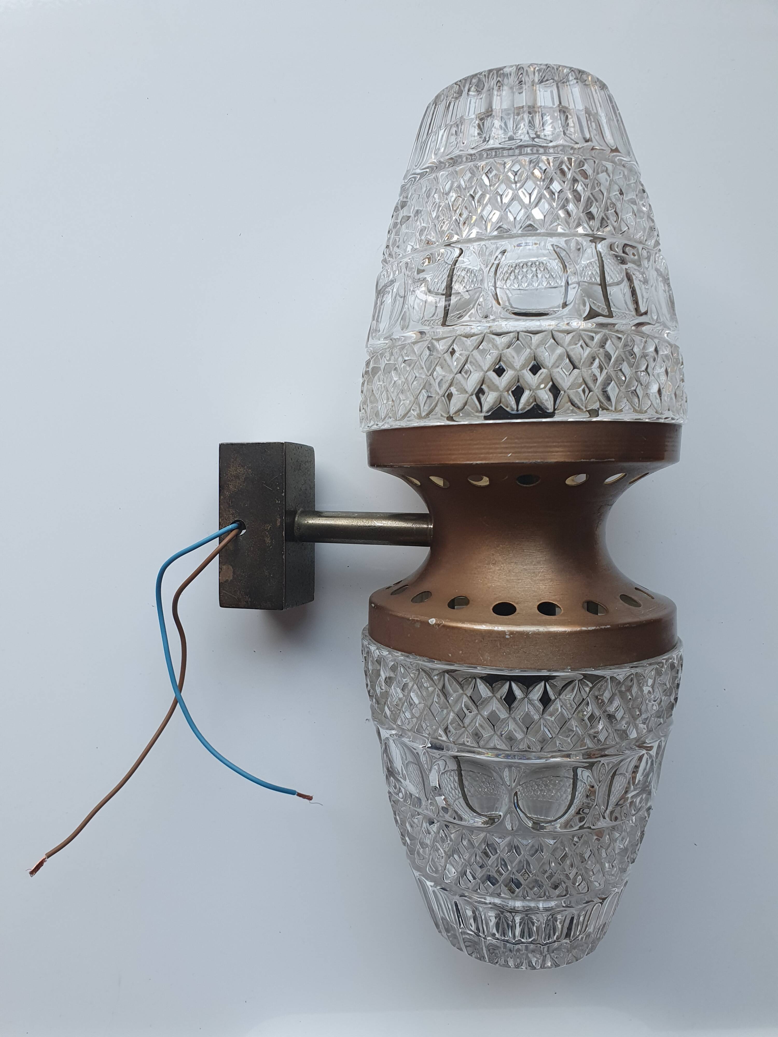 Vintage brass wall light with two crystal glass globes