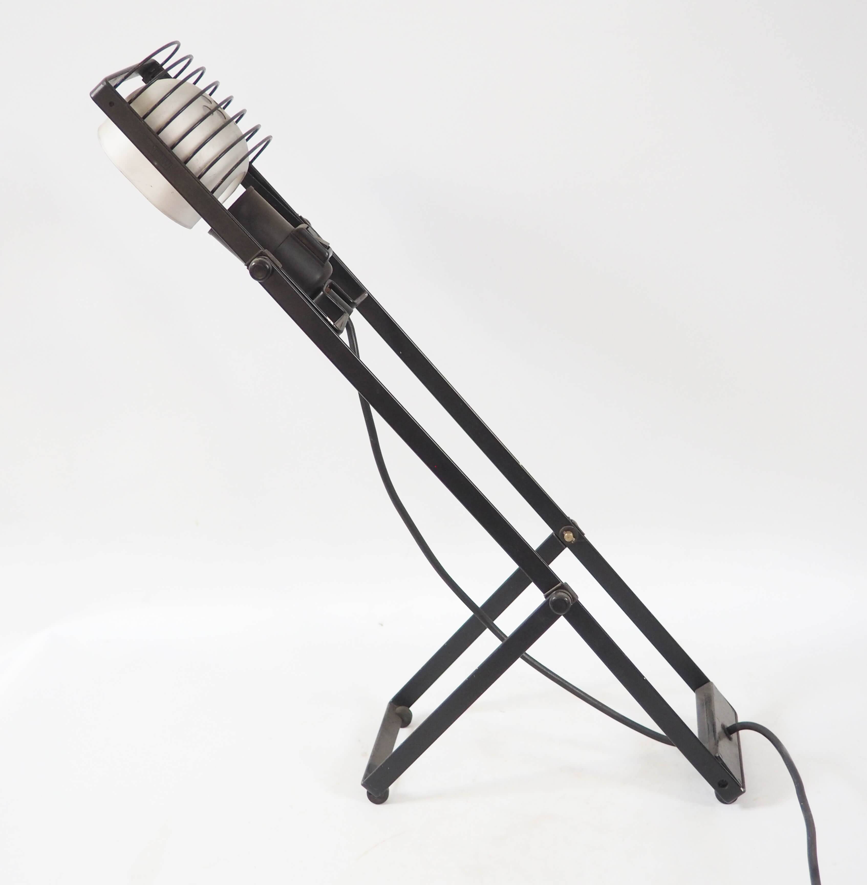Sintesi lamp by E. Gismondi for Artemide 1976
