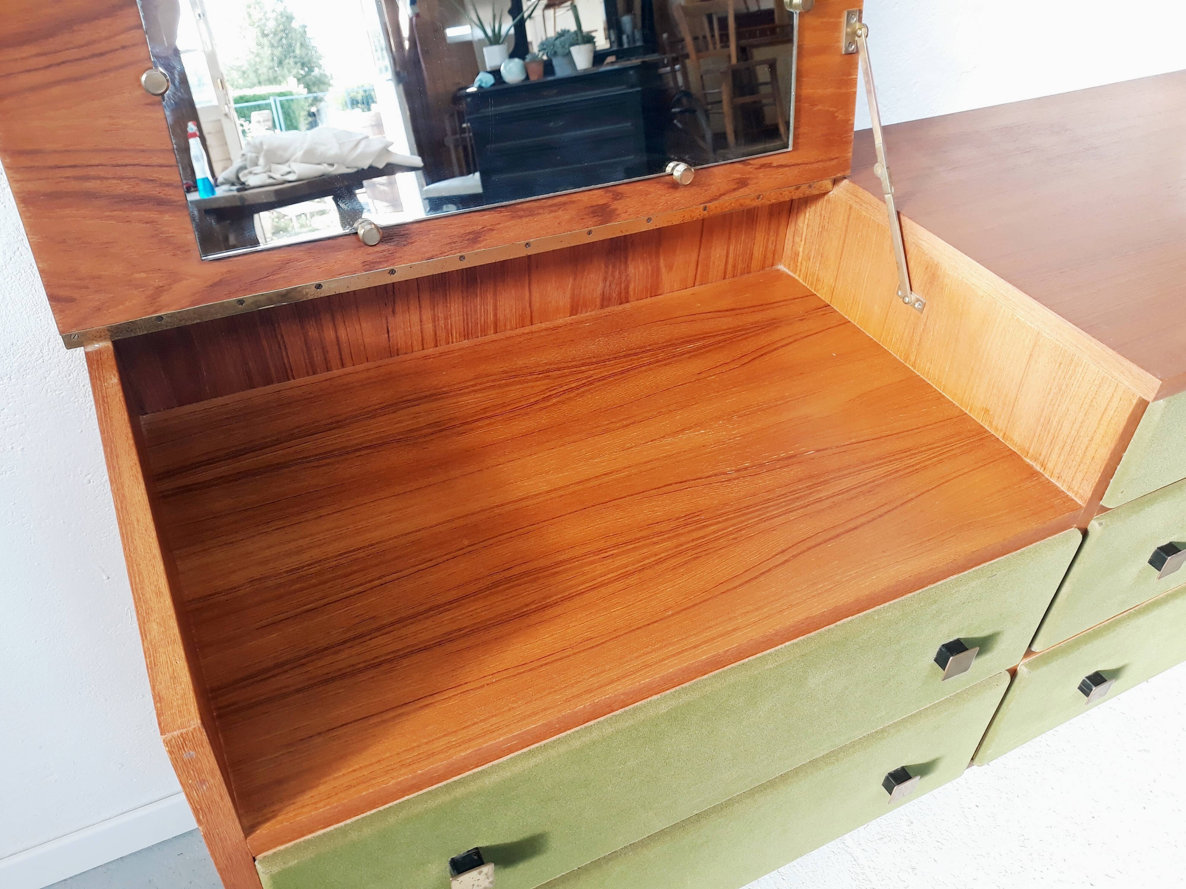 Commode coiffeuse design par Roger Landault