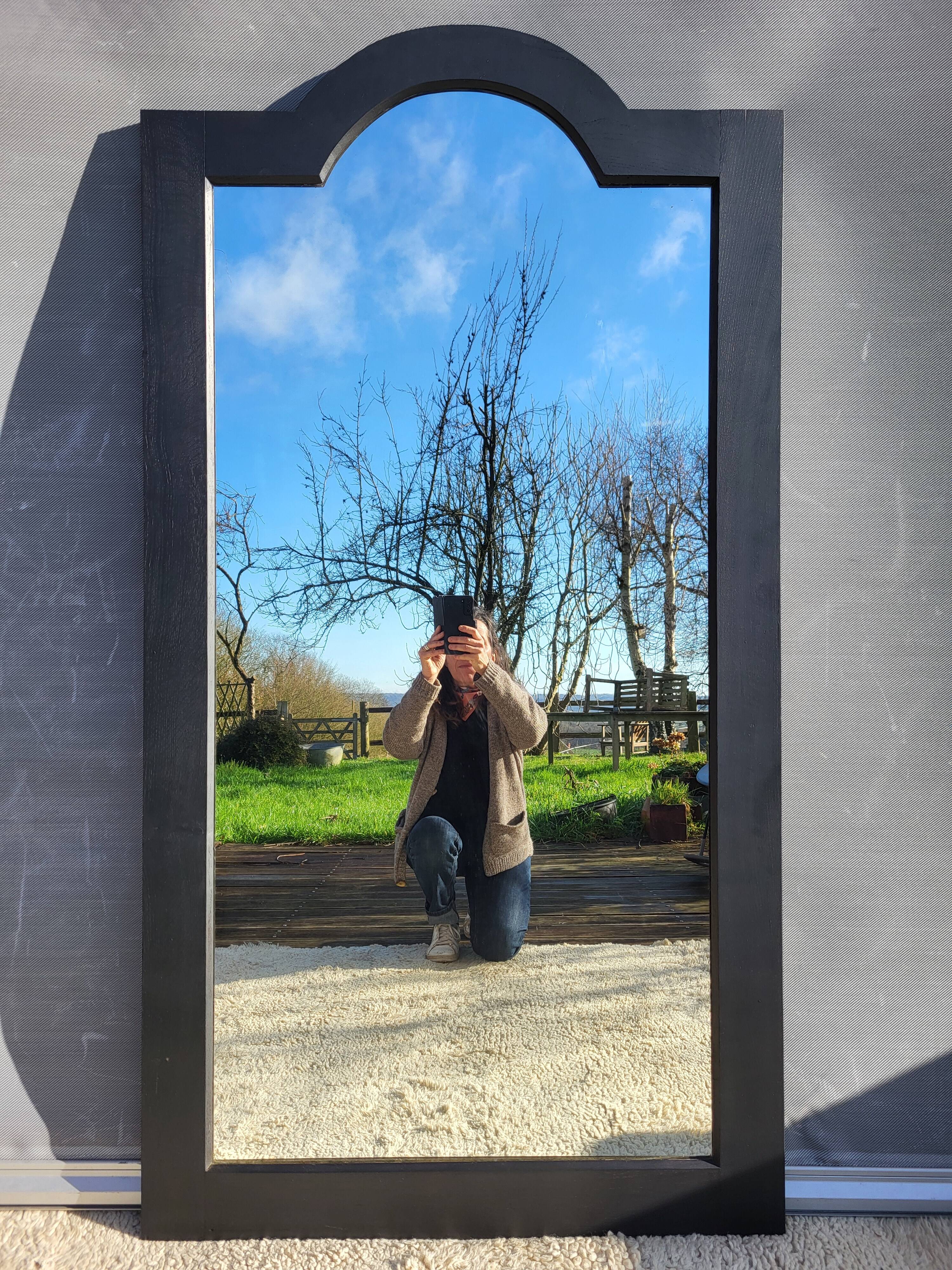 Ancien Miroir noir chapeau de gendarme