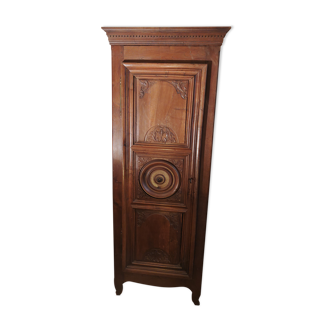 Carved solid wood cabinet