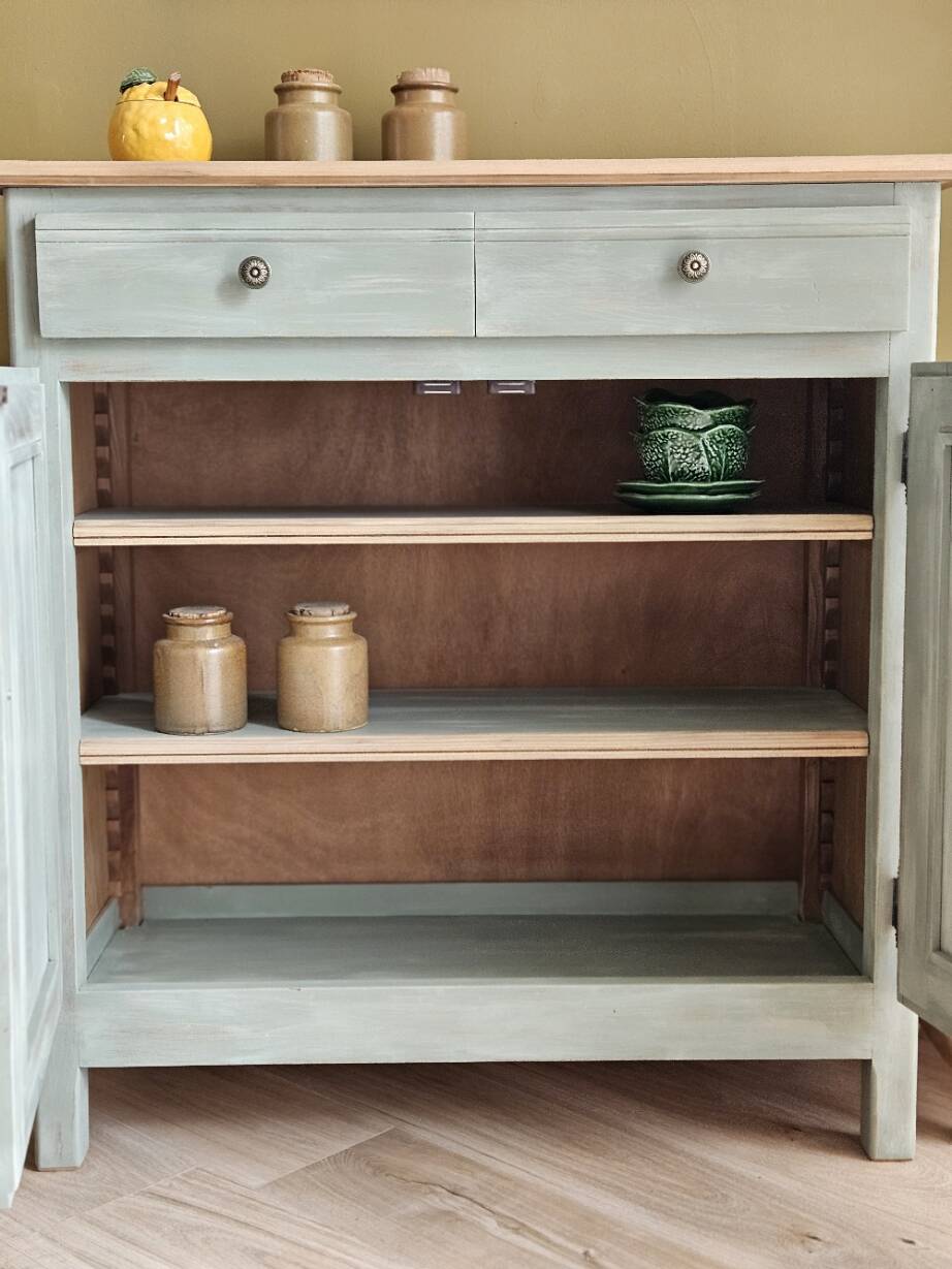 Renovated and distressed Parisian sideboard | Lucien