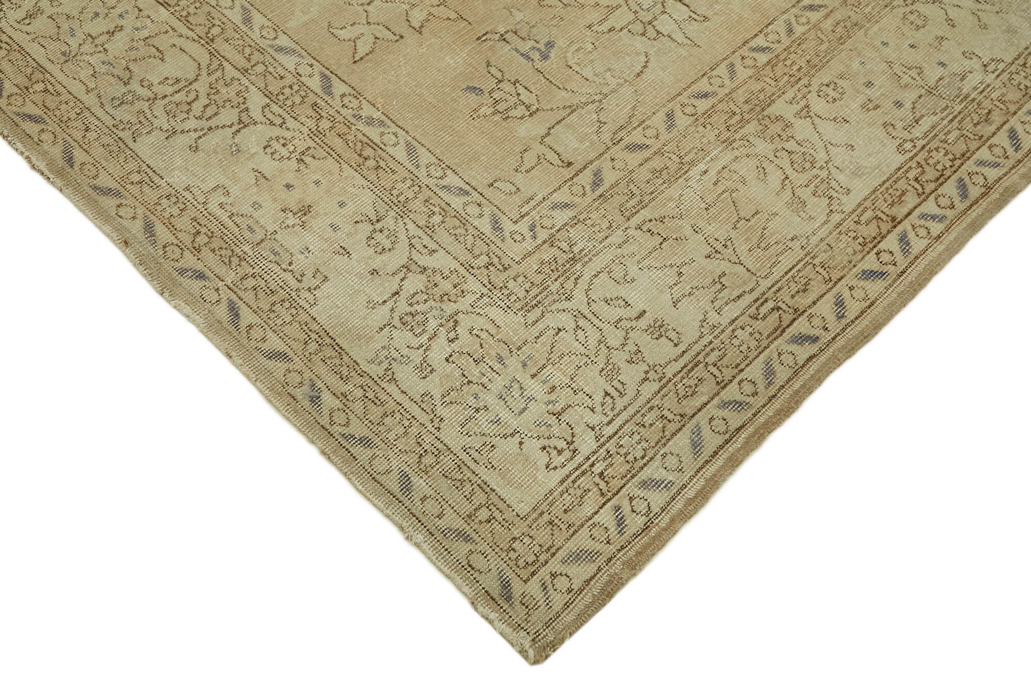 Handmade turkish, 1980s, 250 cm x 376 cm