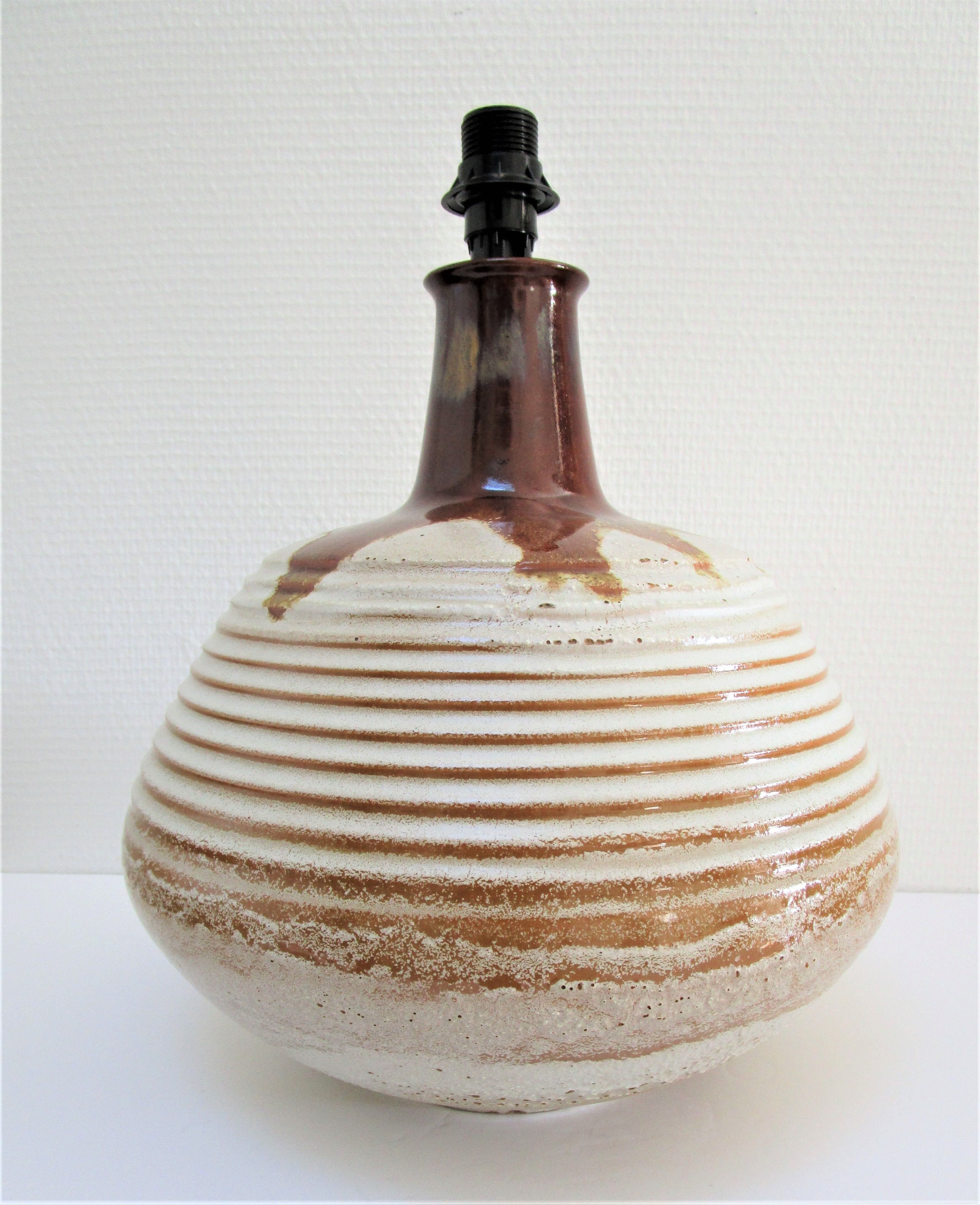 Italian ceramic lamp foot 70s