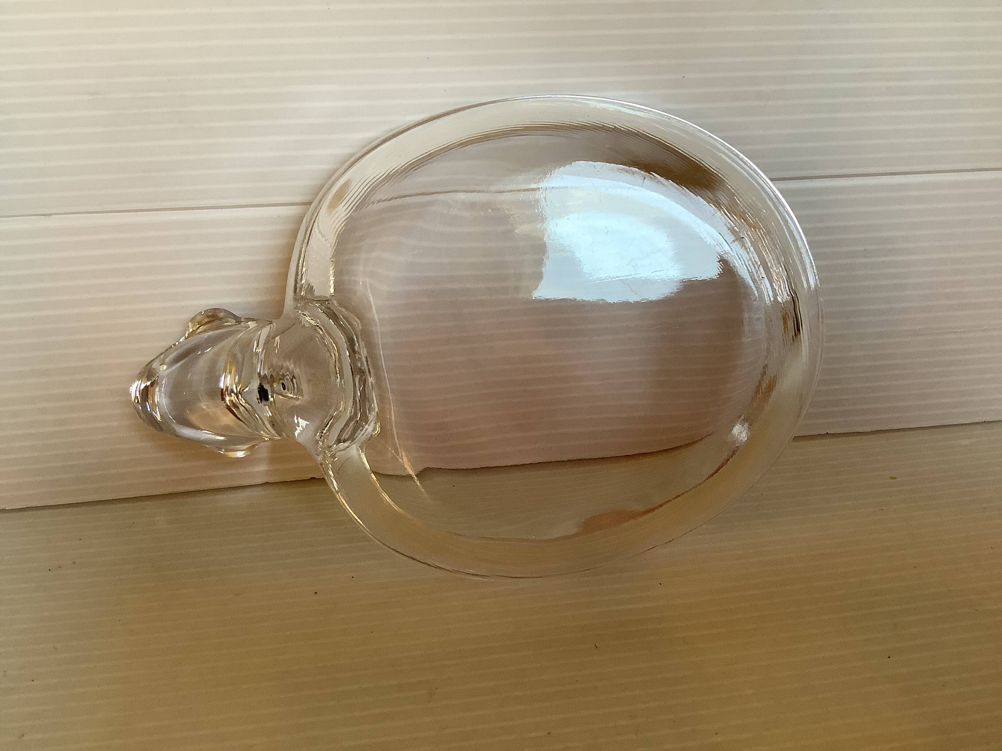 Zoomorphic turtle soap dish