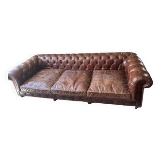 Canapé en cuir chesterfield