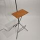 Lampadaire avec tablette