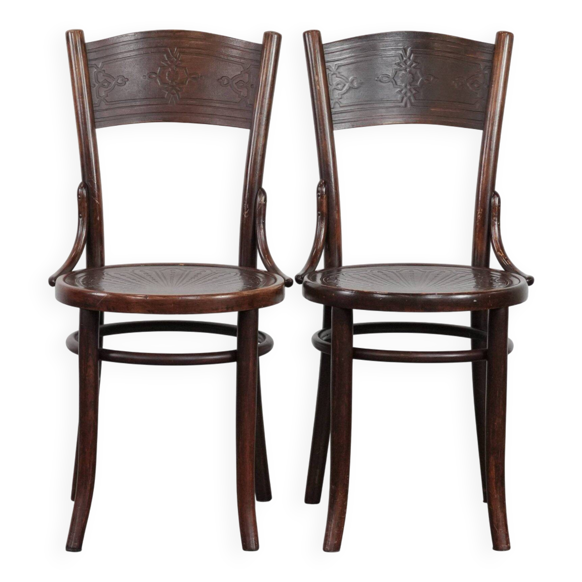Set of two timeless vintage wooden Cosmos bistro design chairs