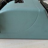 Olivetti Lettera 32 typewriter