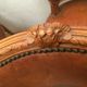 Suite de six chaises en noyer avec assises cuir, style Louis XV