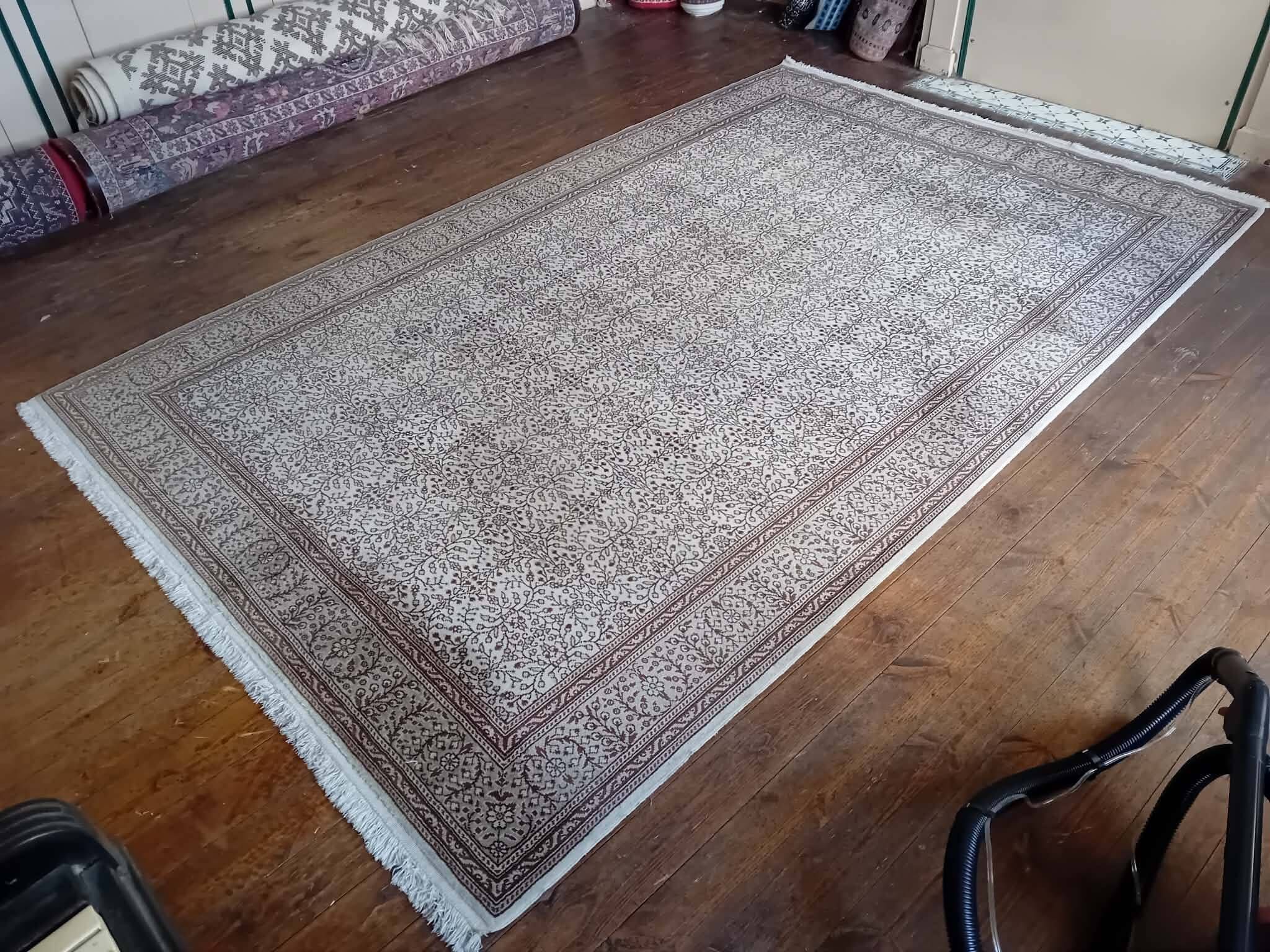 Tapis Anatolien Kayserie fait main 303x197cm
