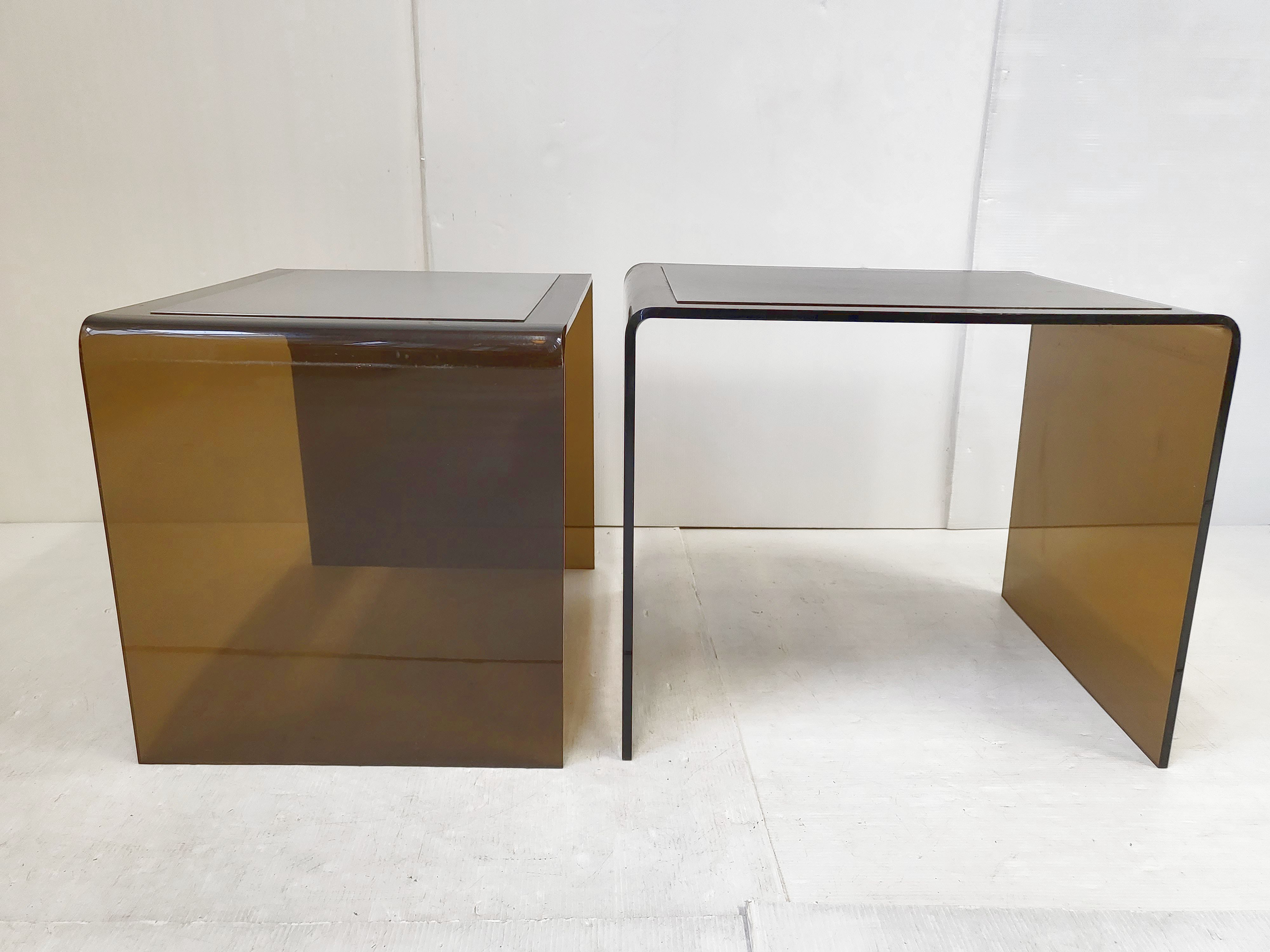 2 vintage pull-out tables 1970