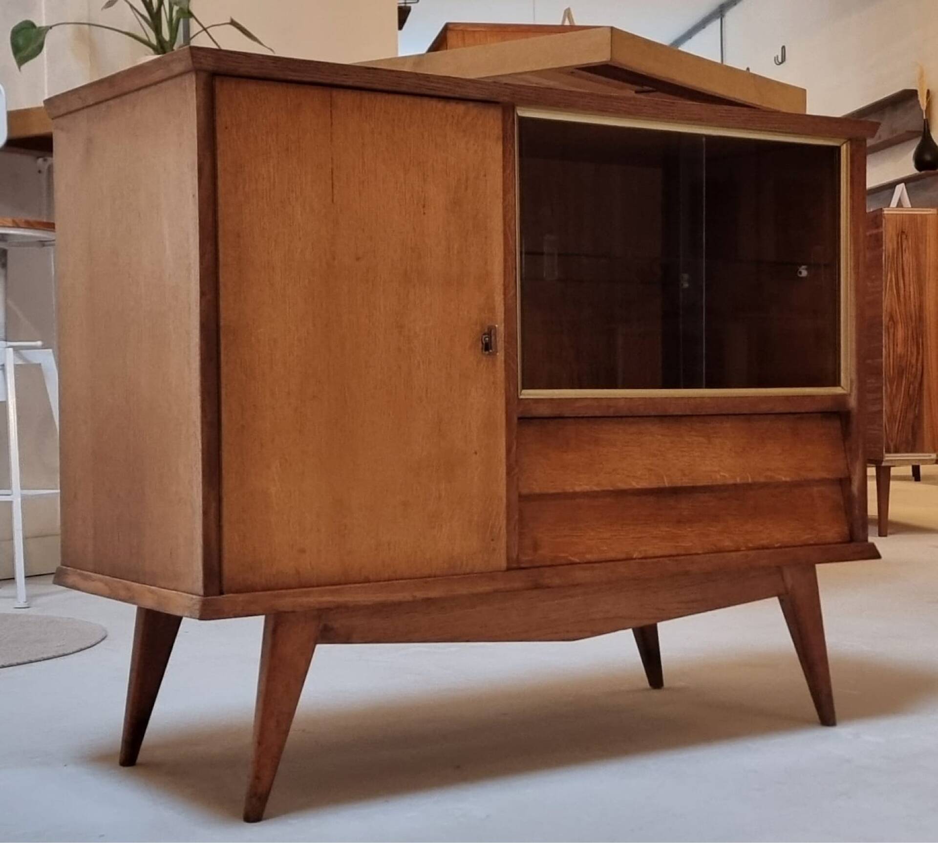 Mid-century display cabinet