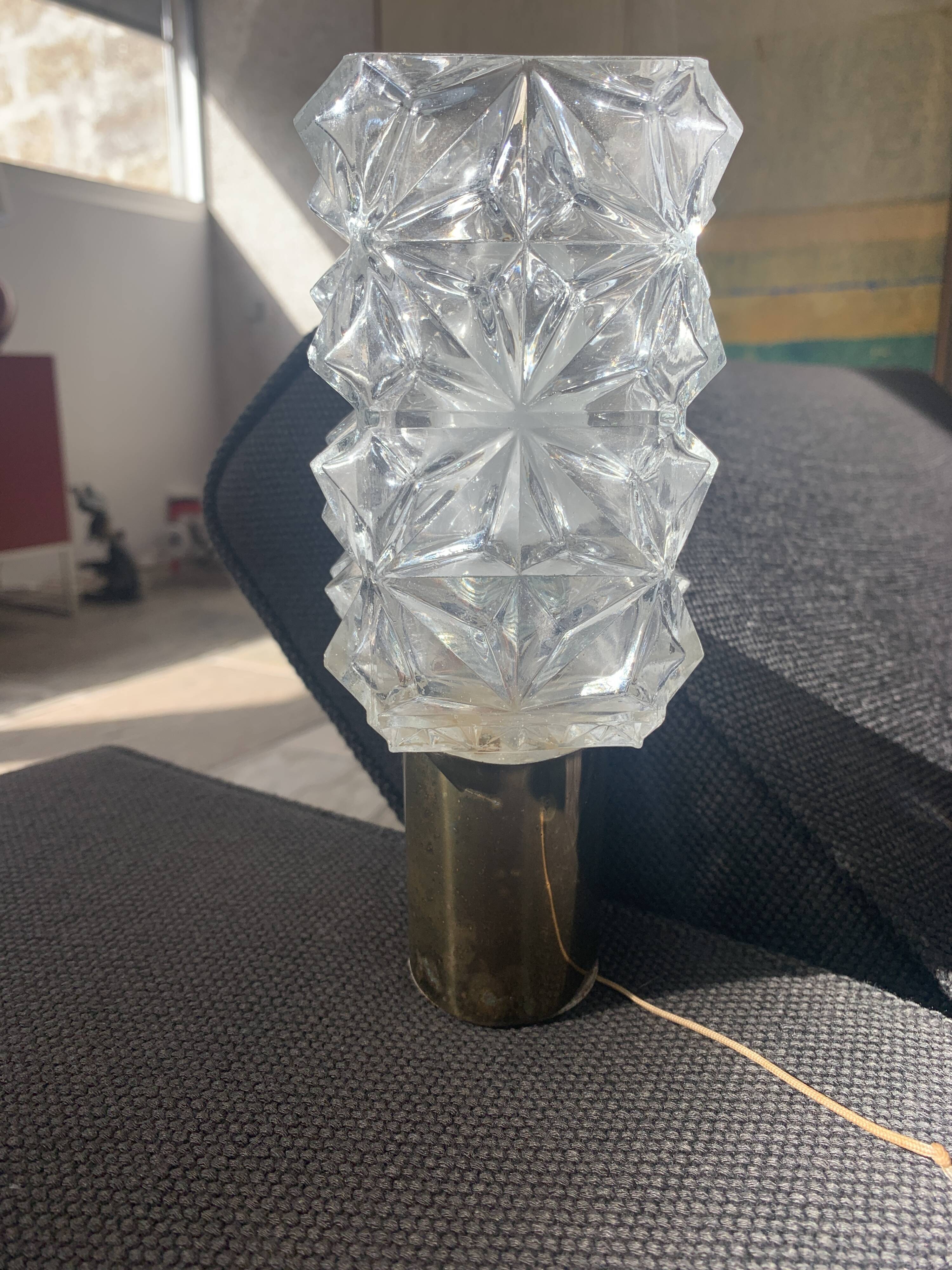 Wall lamp in glass and brass 60s