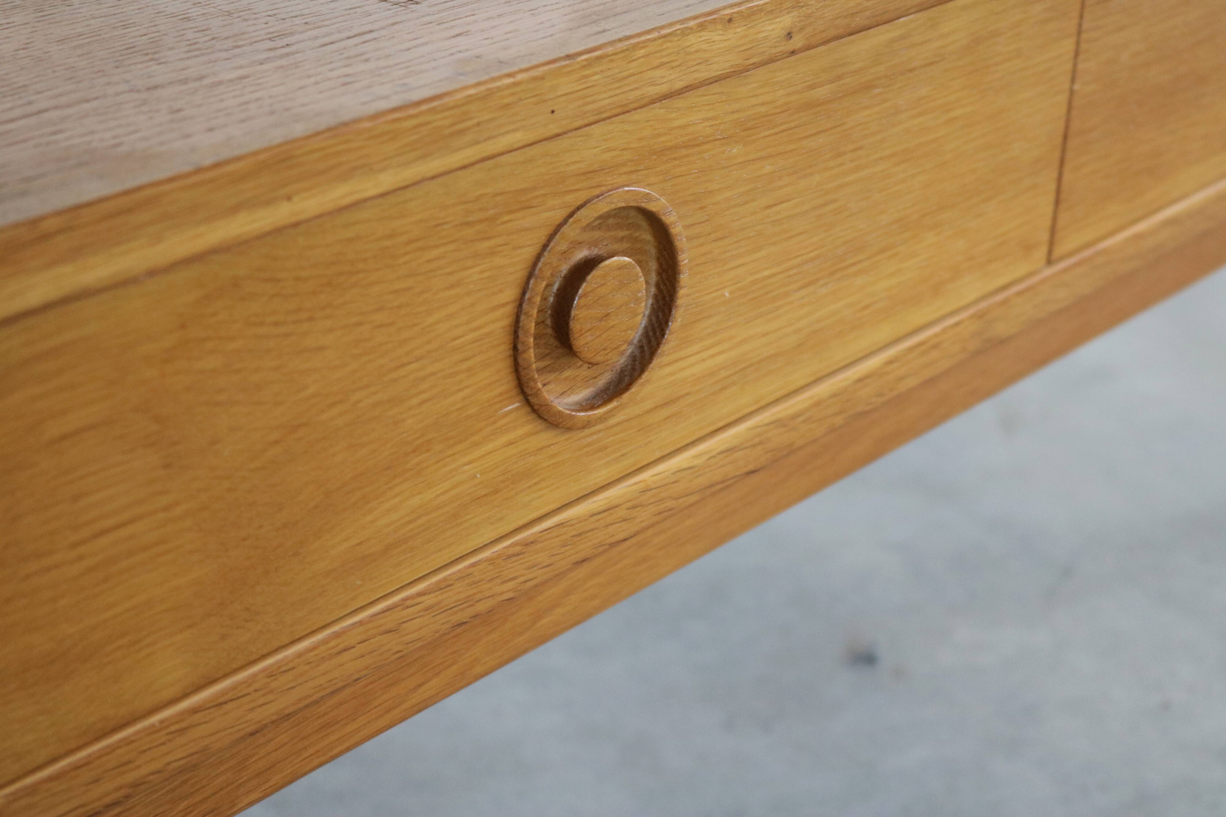 Commode, meuble bas, Suède années 1960