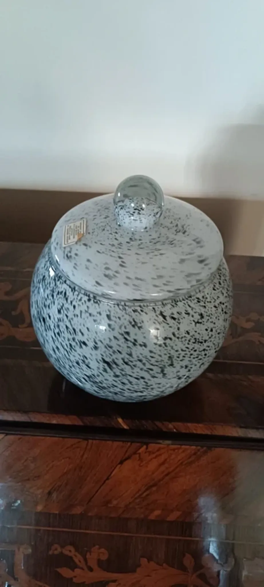 Handmade glass vase from the 1950s, height 27 cm